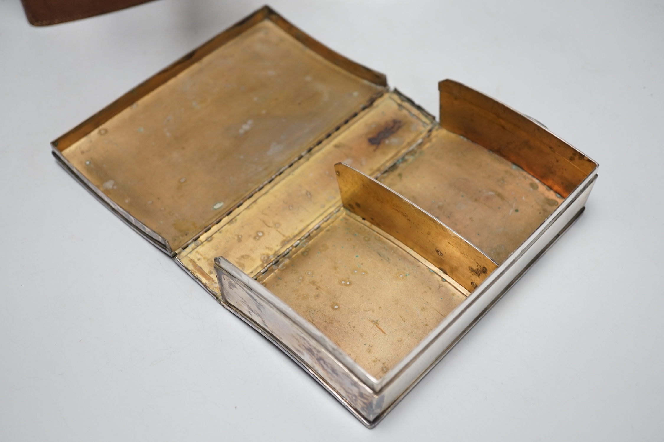 An early 20th century tan leather-cased silver plated hip flask and sandwich box, case 22cm wide